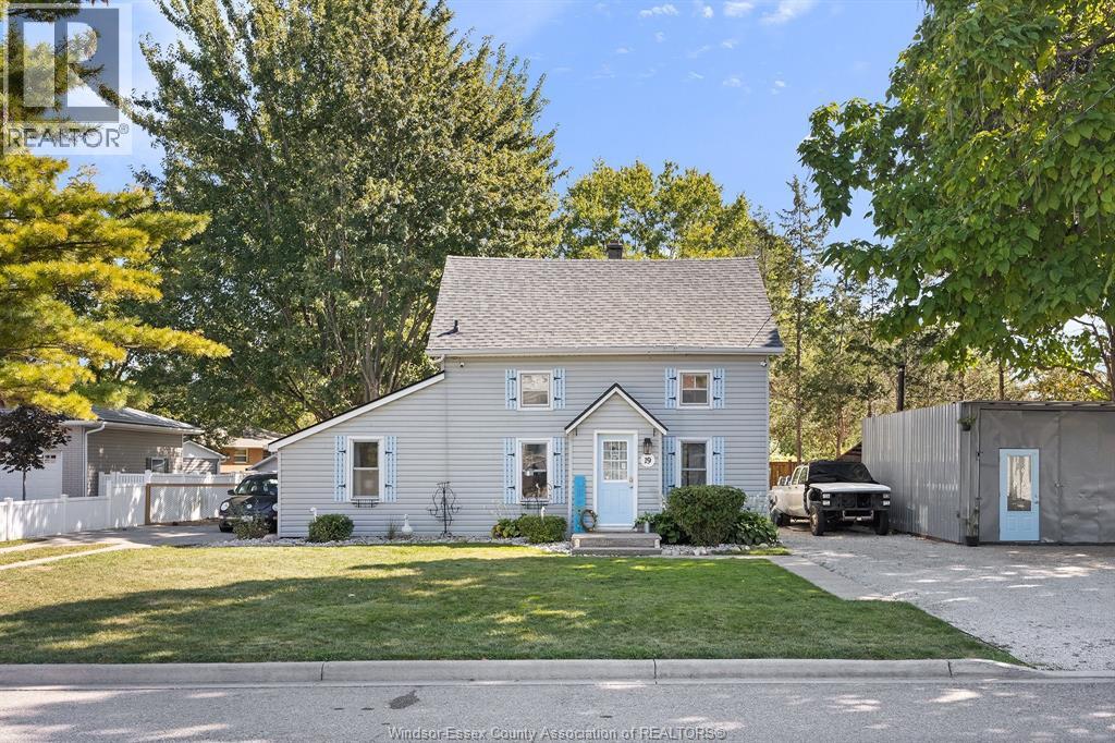 MLS# 25027122: 19 BOND AVENUE, Tilbury, Canada