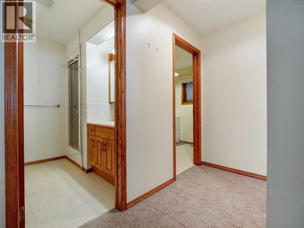 87 Edgewood Boulevard W, Lethbridge, Alberta  T1K 5Z5 - Photo 21 - A2255533