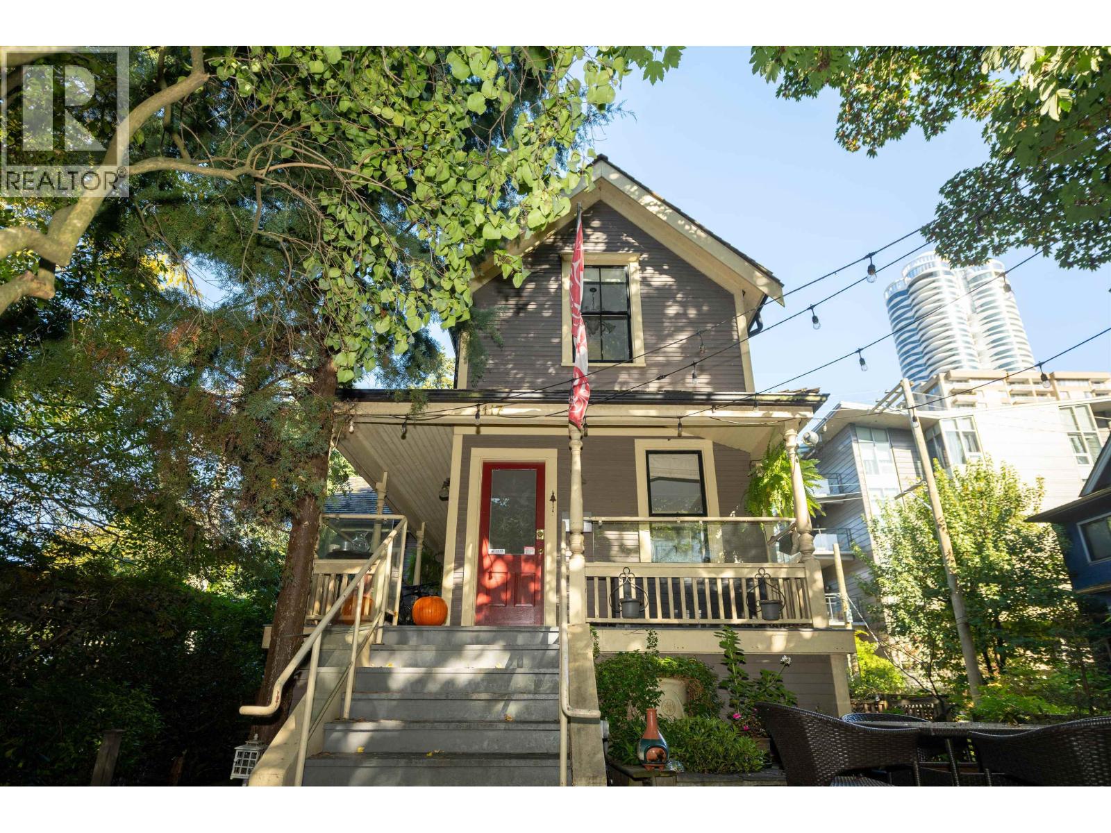 1117 Pendrell Street, Vancouver, British Columbia  V6E 1L3 - Photo 1 - R3061638