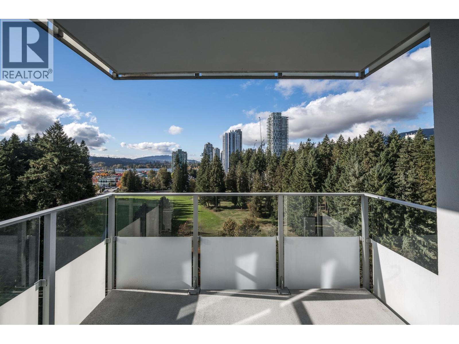 1508 3093 Windsor Gate, Coquitlam, British Columbia  V3B 0N2 - Photo 11 - R3061648