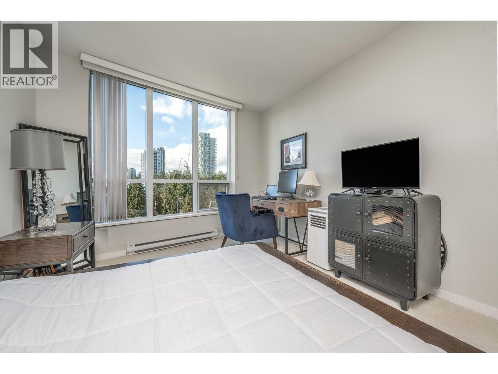 1508 3093 Windsor Gate, Coquitlam, British Columbia  V3B 0N2 - Photo 15 - R3061648