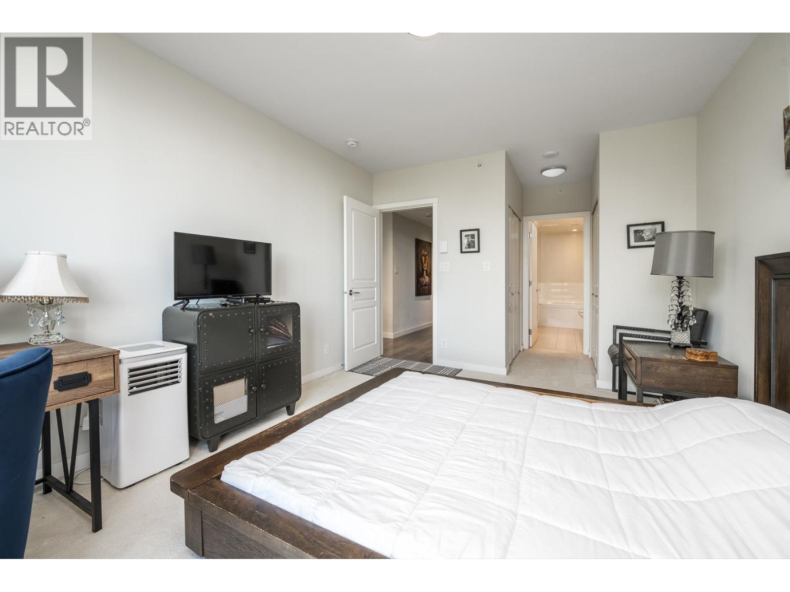 1508 3093 Windsor Gate, Coquitlam, British Columbia  V3B 0N2 - Photo 16 - R3061648