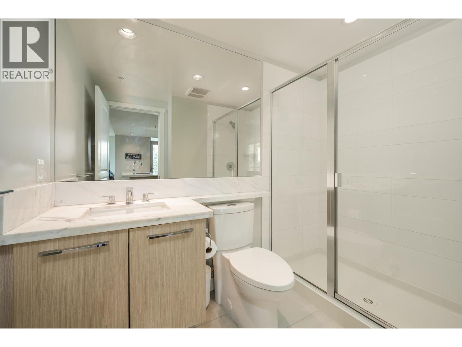 1508 3093 Windsor Gate, Coquitlam, British Columbia  V3B 0N2 - Photo 19 - R3061648