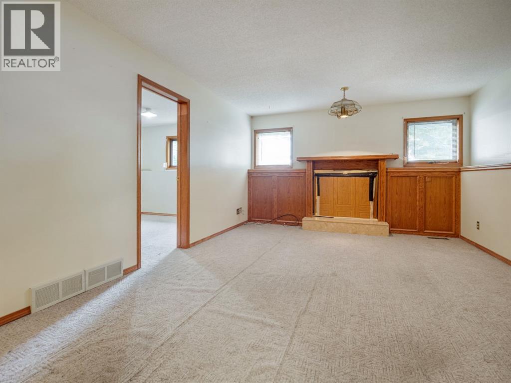 87 Edgewood Boulevard W, Lethbridge, Alberta  T1K 5Z5 - Photo 36 - A2255533