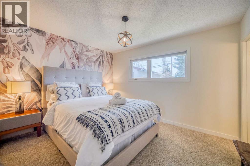 2715 63 Avenue Sw, Calgary, Alberta  T3E 5J6 - Photo 14 - A2255940