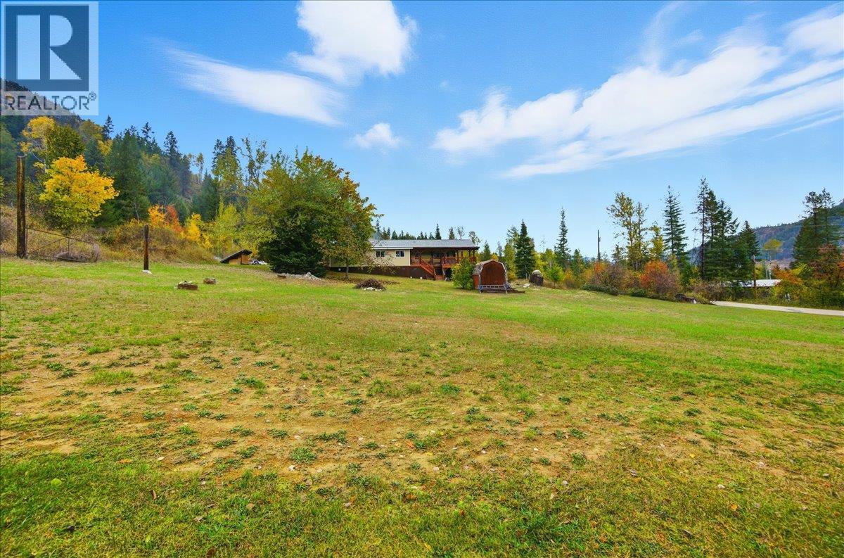 2413 Doukhobour Road, Castlegar, British Columbia  V1N 4P2 - Photo 44 - 10366528