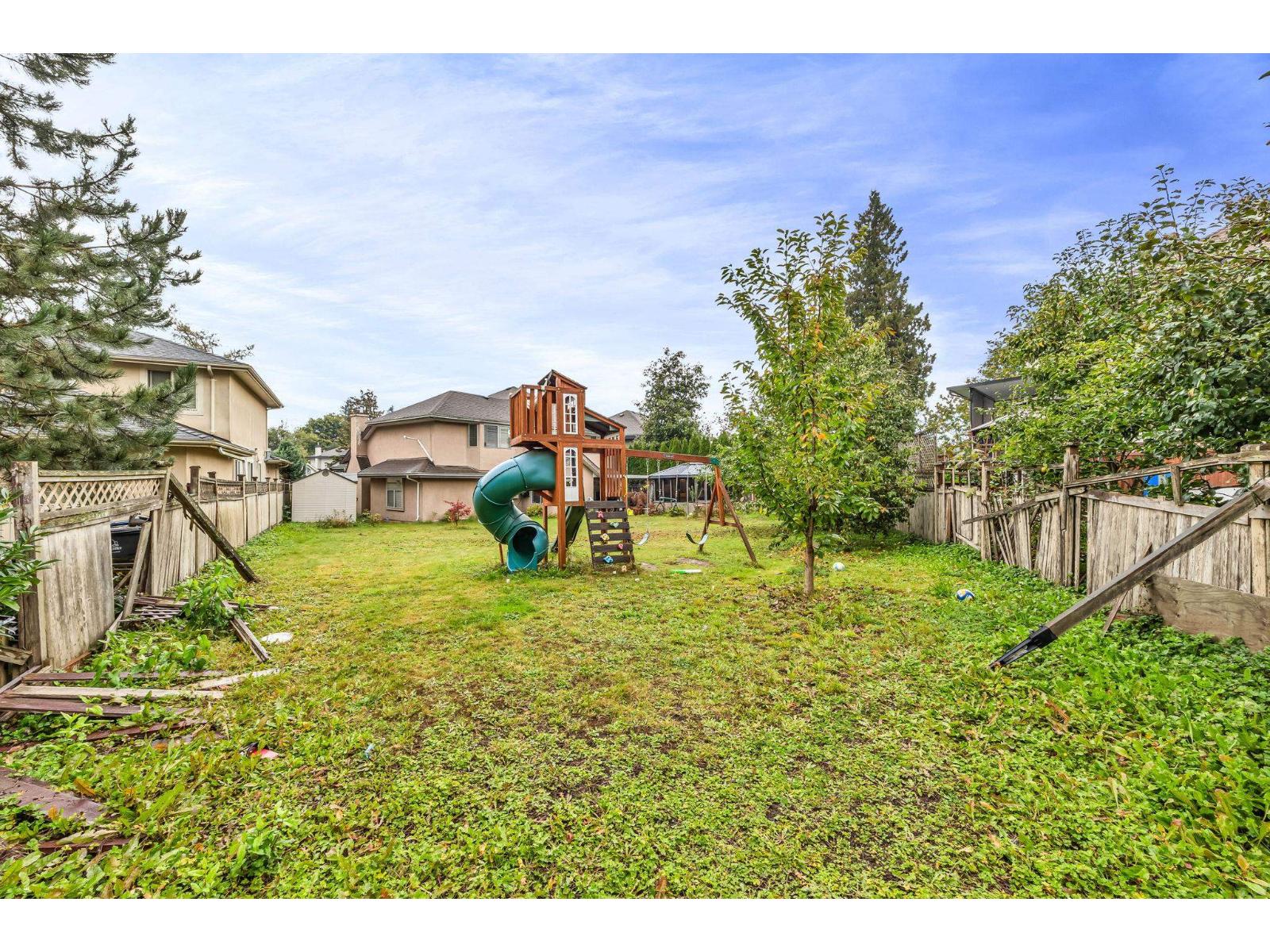10070 171a Street, Surrey, British Columbia  V4N 3L3 - Photo 7 - R3061566