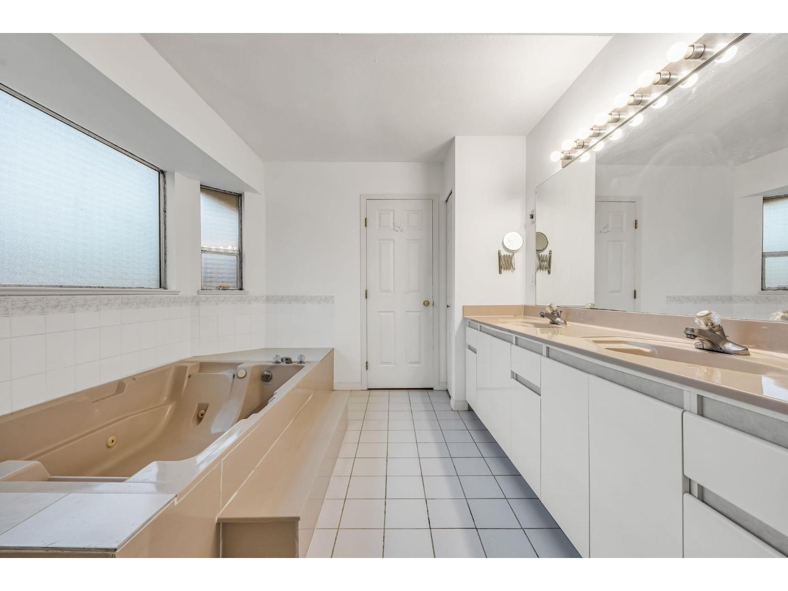 10070 171a Street, Surrey, British Columbia  V4N 3L3 - Photo 30 - R3061566