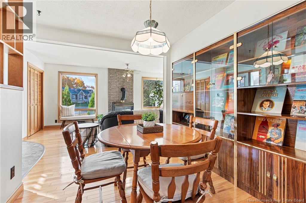 27 Grasse Circle, Fredericton, New Brunswick  E3A 7S8 - Photo 4 - NB129106