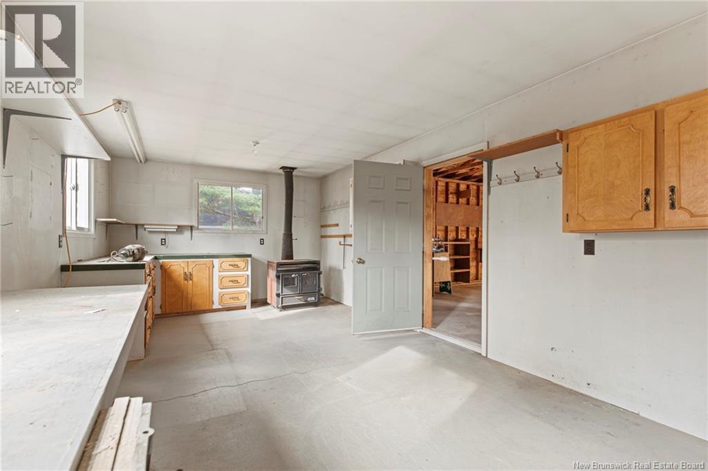 27 Grasse Circle, Fredericton, New Brunswick  E3A 7S8 - Photo 41 - NB129106