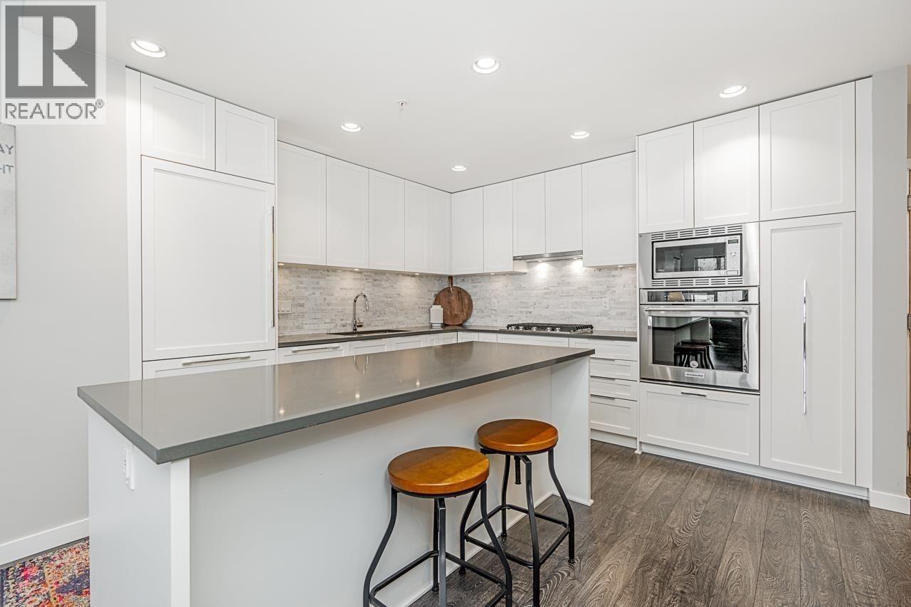 3873 Cates Landing Way, North Vancouver, British Columbia  V7G 0A6 - Photo 2 - R3061654