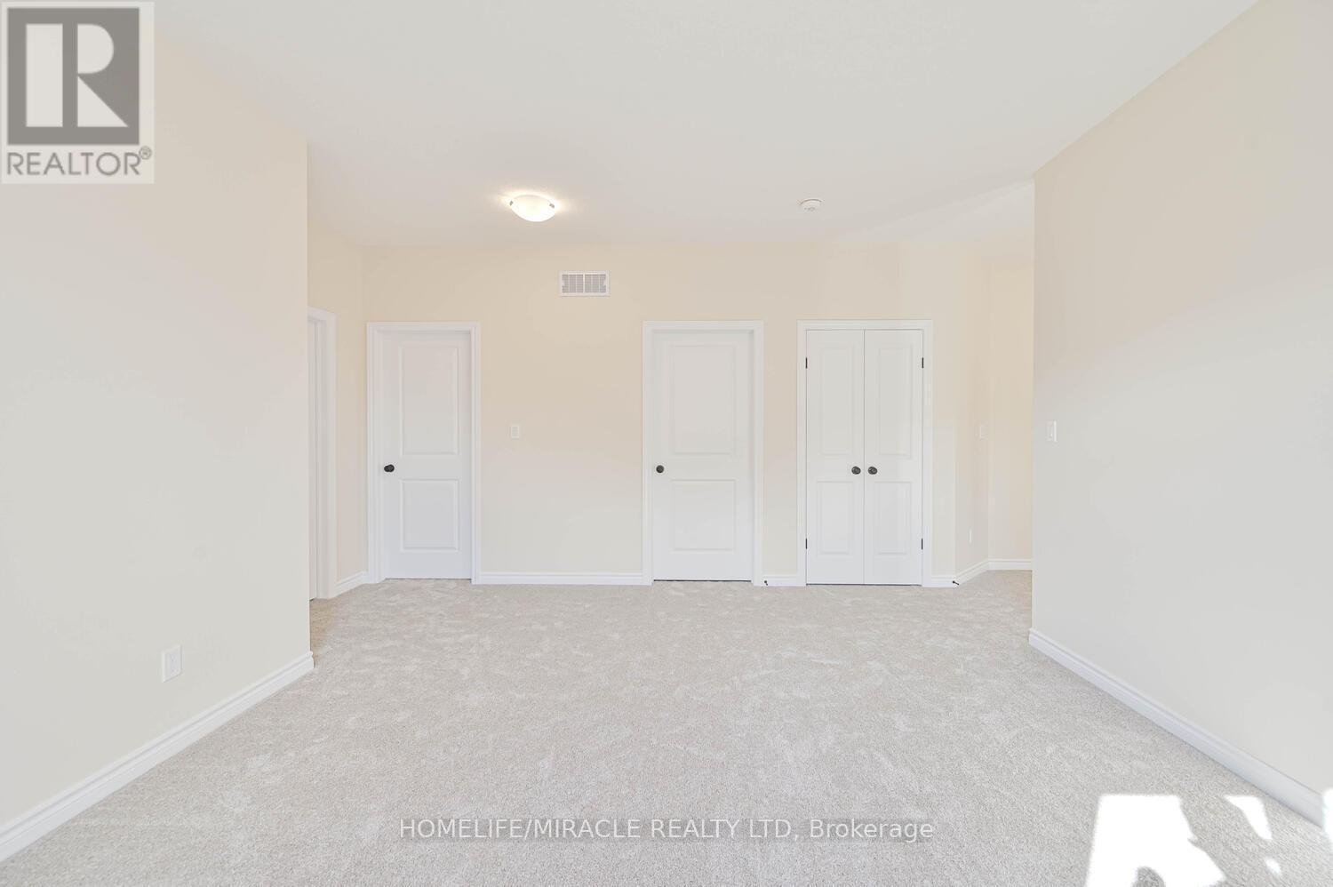 16 Munn Crescent, Brant, Ontario  N3L 0N3 - Photo 20 - X12480809