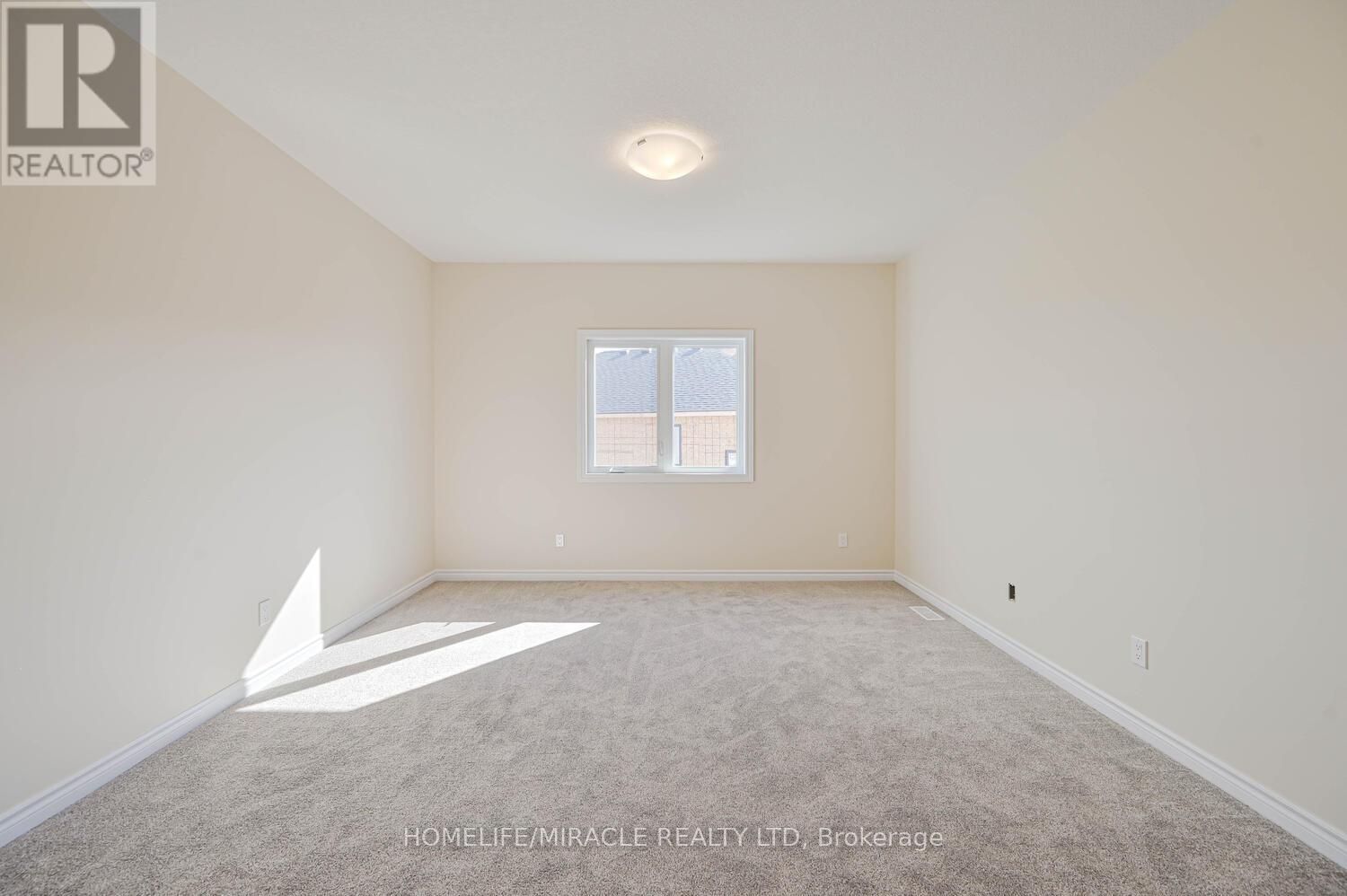 16 Munn Crescent, Brant, Ontario  N3L 0N3 - Photo 21 - X12480809