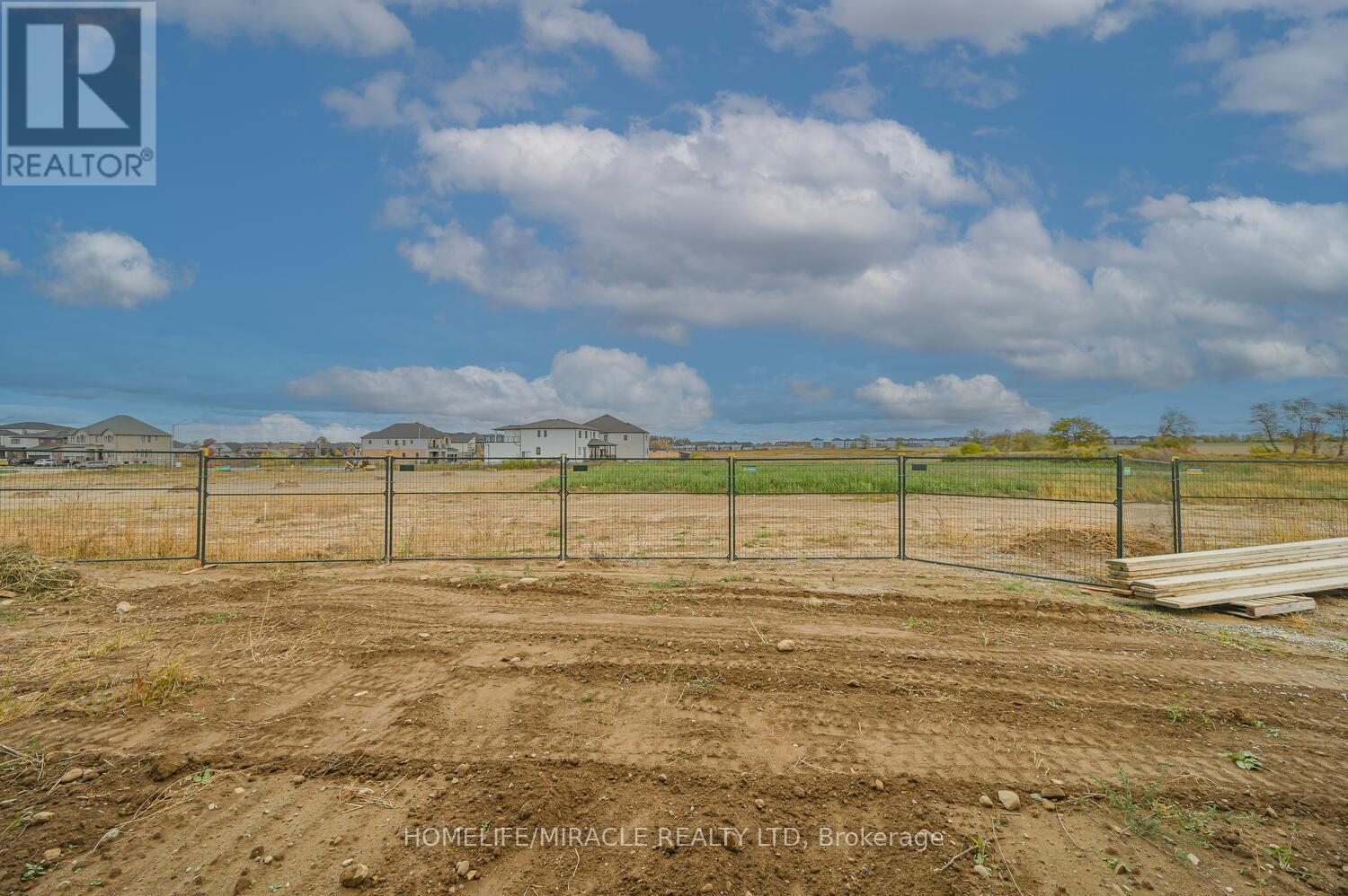 16 Munn Crescent, Brant, Ontario  N3L 0N3 - Photo 49 - X12480809