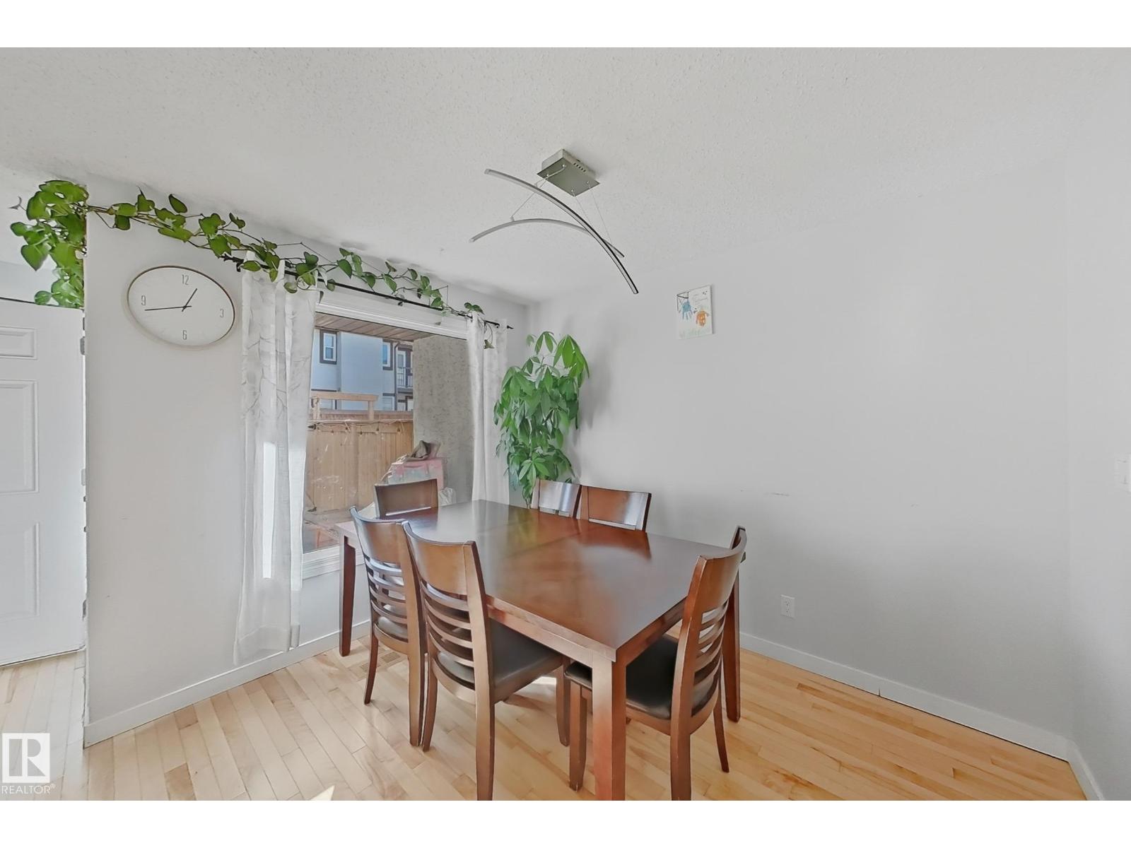 3605 30 Av Nw, Edmonton, Alberta  T6L 5H5 - Photo 5 - E4463385