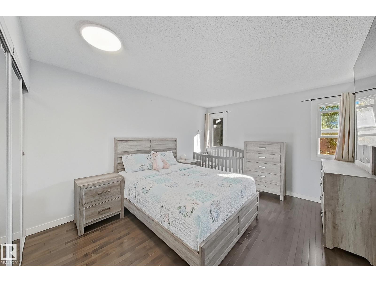 3605 30 Av Nw, Edmonton, Alberta  T6L 5H5 - Photo 9 - E4463385