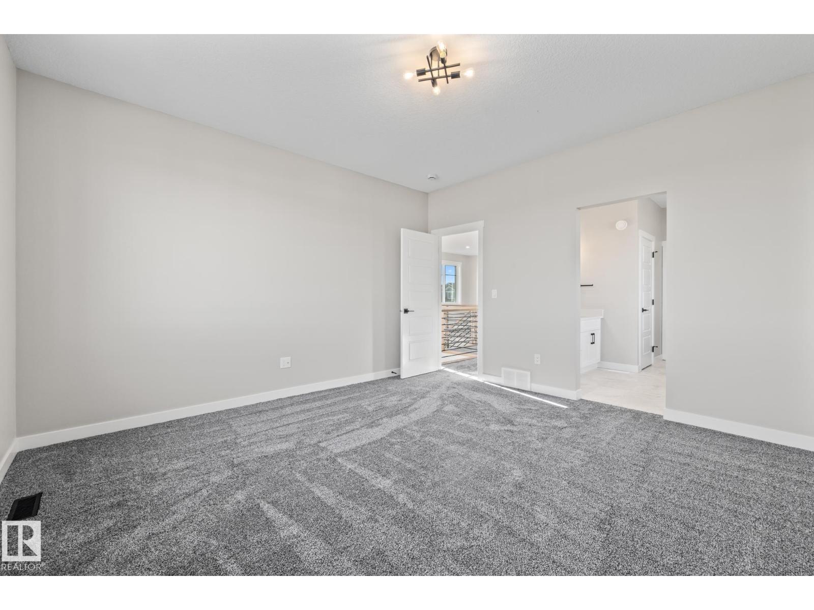671 King St, Spruce Grove, Alberta  T7X 4P7 - Photo 38 - E4463388