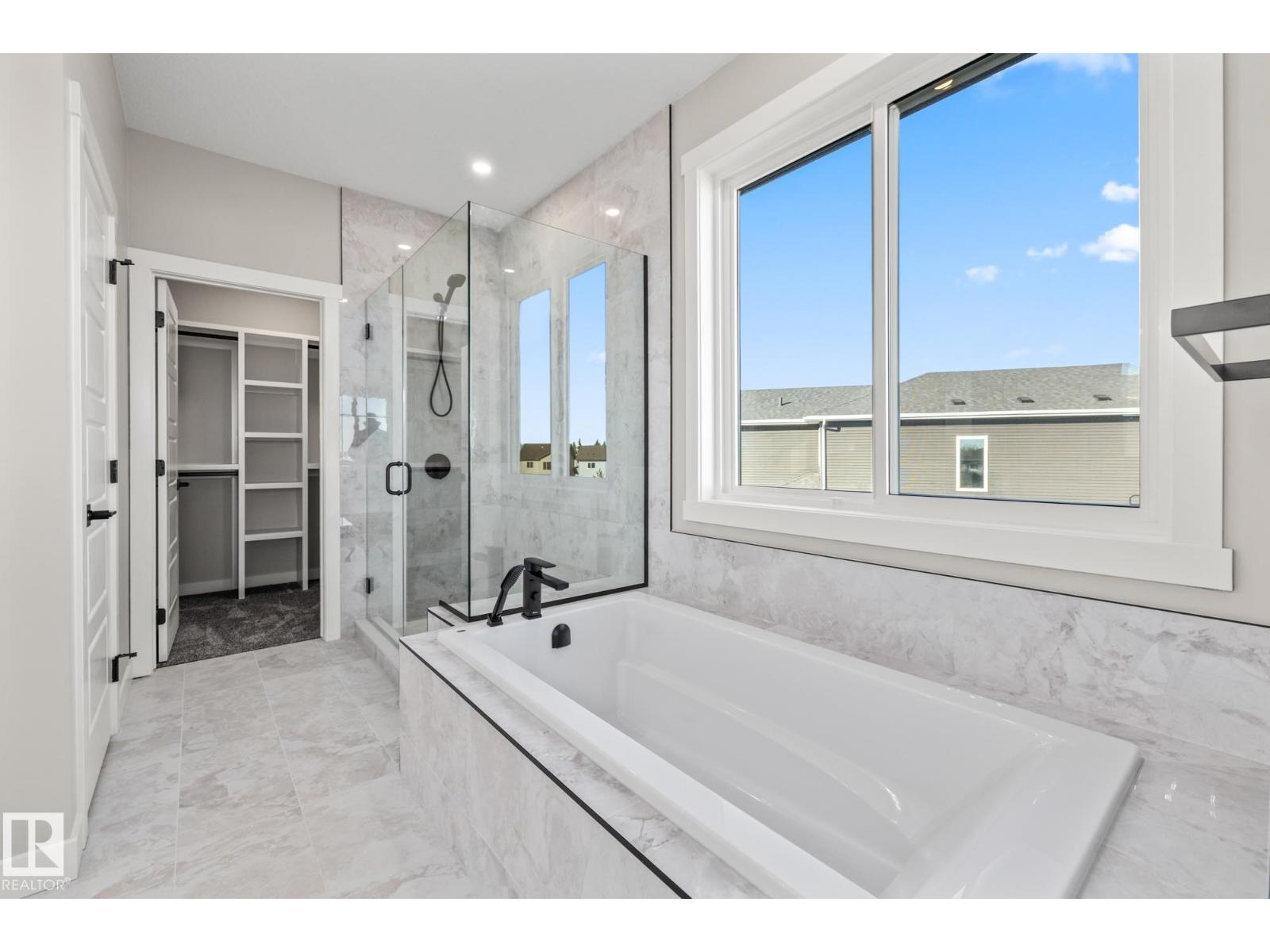 671 King St, Spruce Grove, Alberta  T7X 4P7 - Photo 40 - E4463388