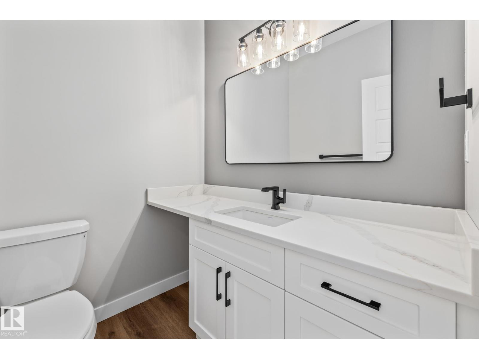 671 King St, Spruce Grove, Alberta  T7X 4P7 - Photo 9 - E4463388
