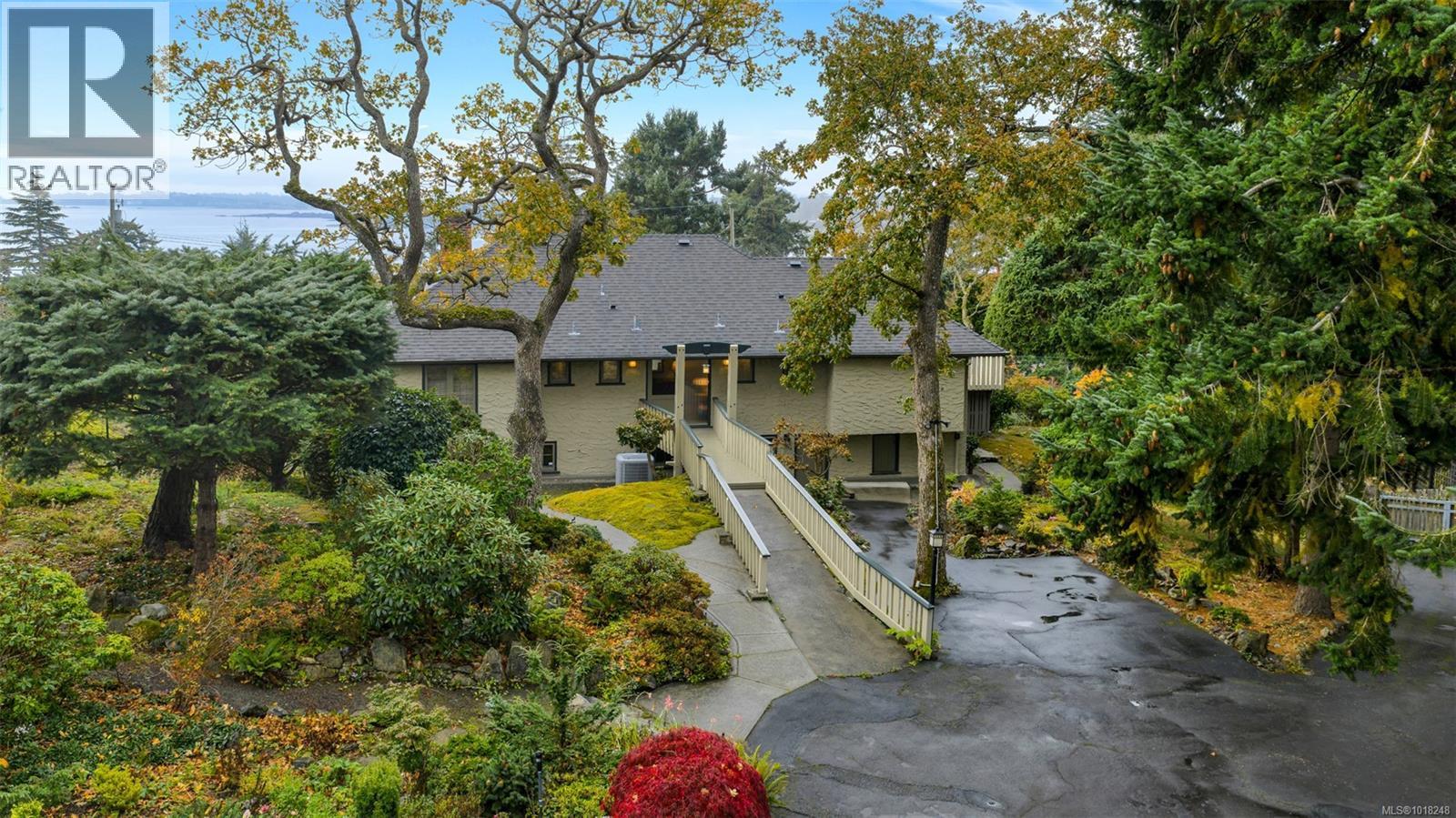 2850 Sea View Rd, Saanich, British Columbia