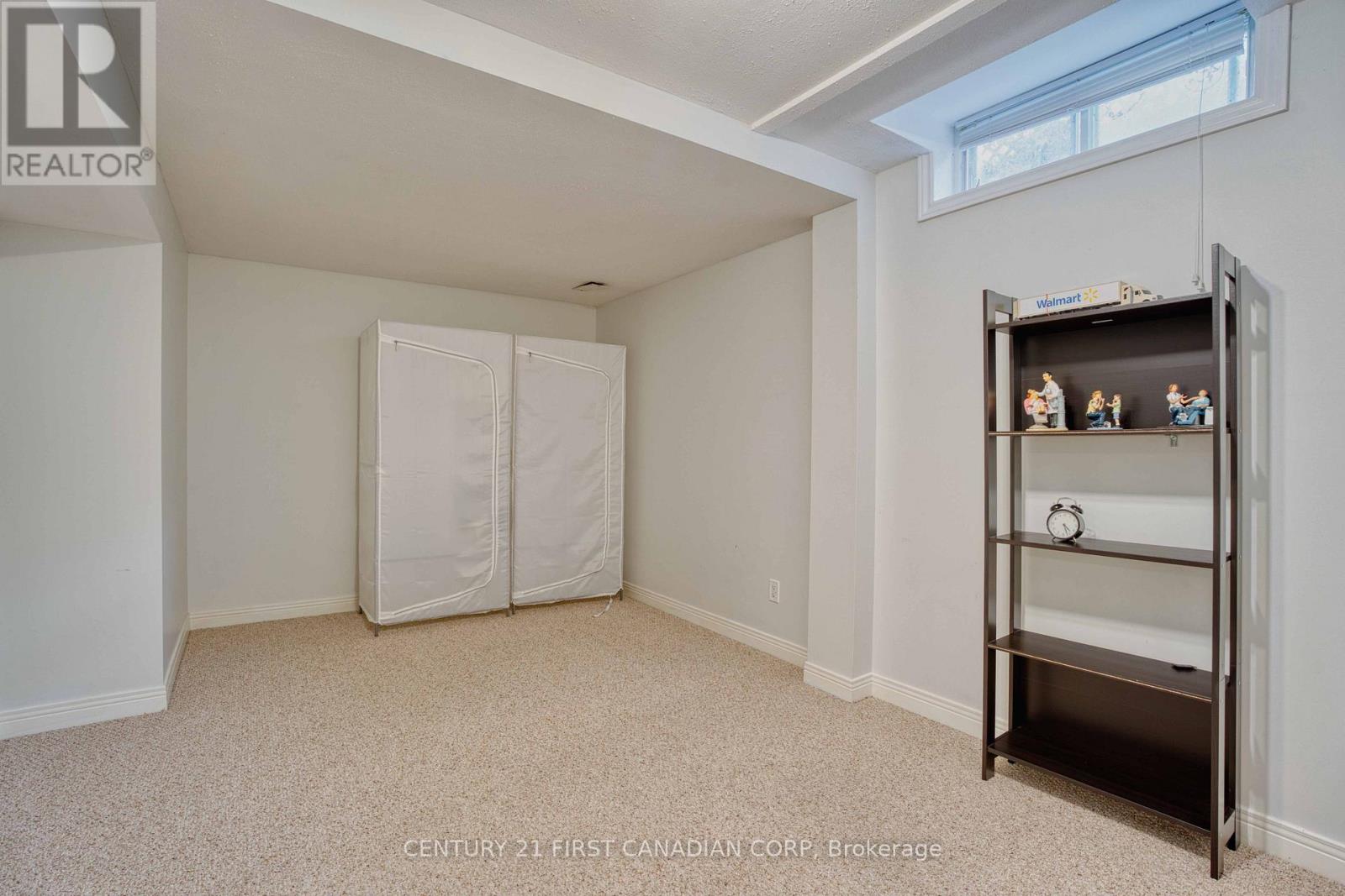 27 Lavender Way, London North, Ontario  N5X 3H9 - Photo 38 - X12478606