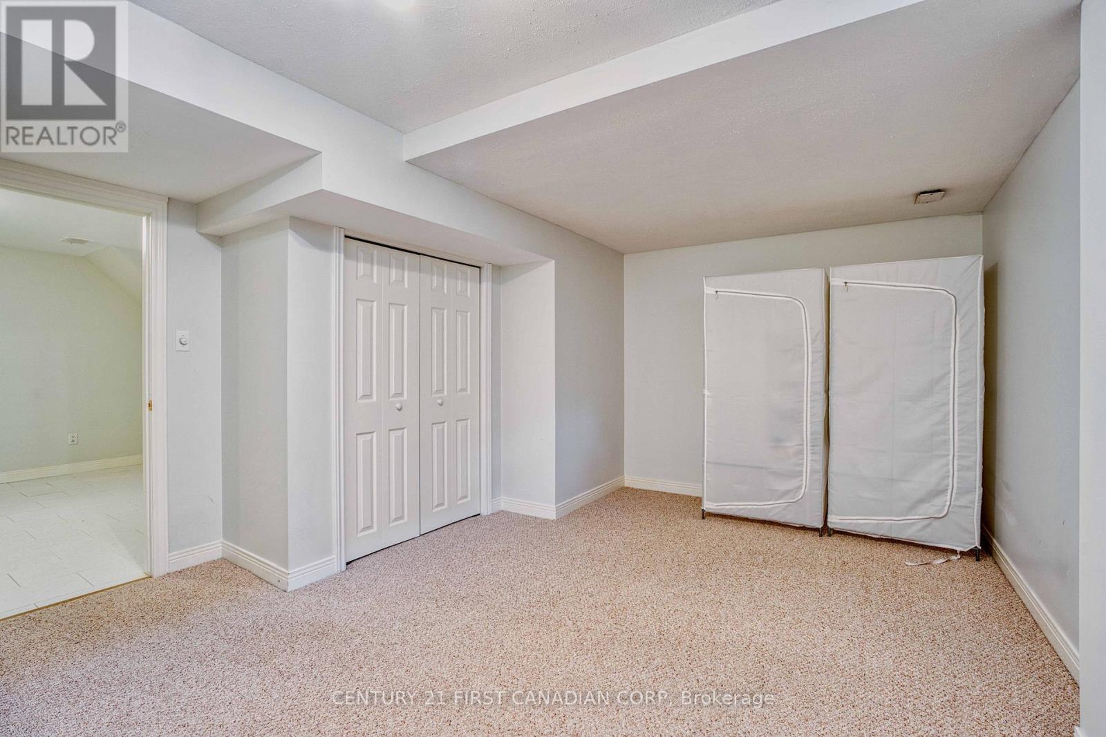 27 Lavender Way, London North, Ontario  N5X 3H9 - Photo 39 - X12478606