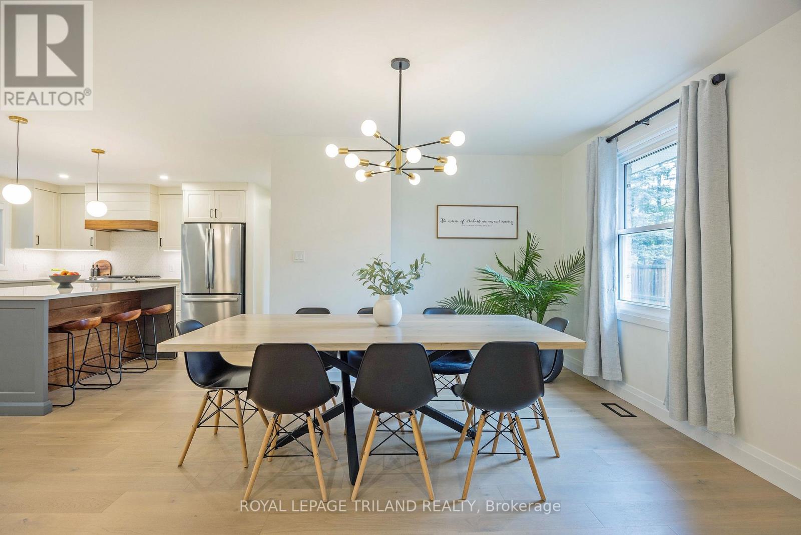 10117 Lynhurst Park Drive, Southwold, Ontario  N5P 2E5 - Photo 13 - X12480455