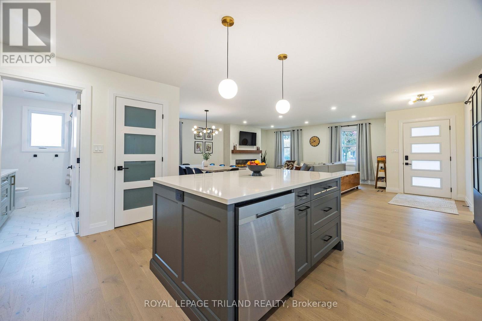 10117 Lynhurst Park Drive, Southwold, Ontario  N5P 2E5 - Photo 21 - X12480455