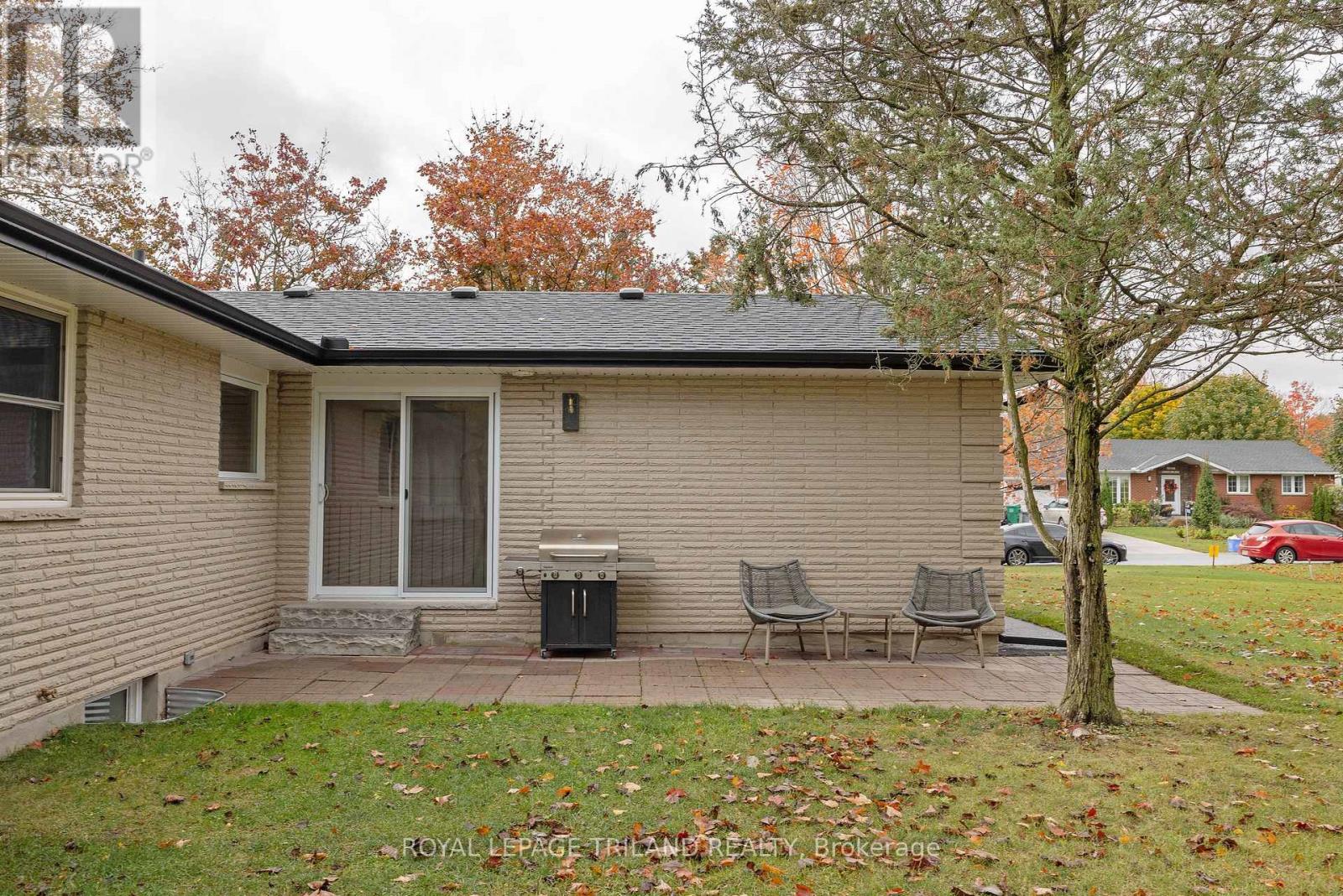 10117 Lynhurst Park Drive, Southwold, Ontario  N5P 2E5 - Photo 41 - X12480455