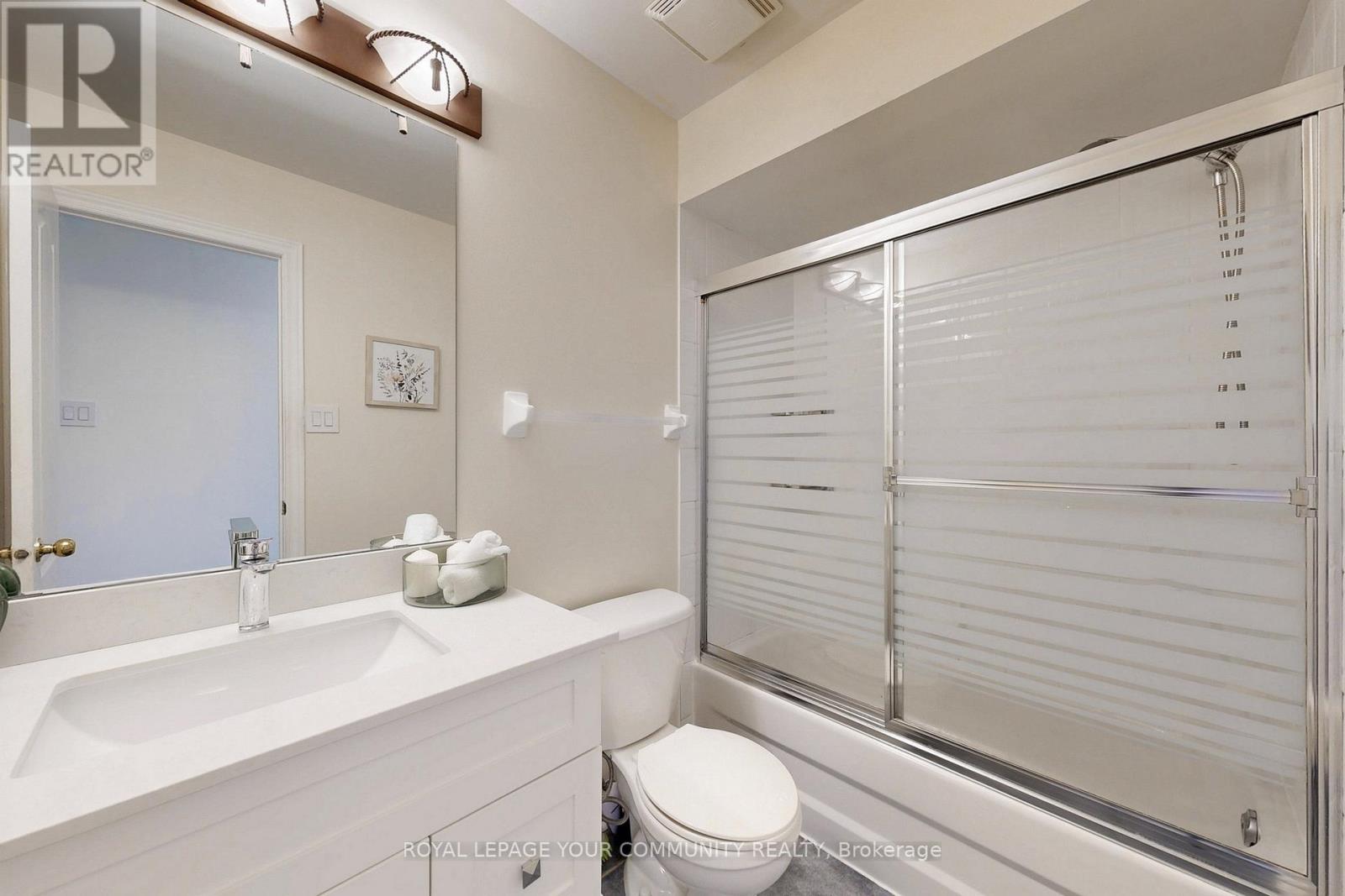 29 Peninsula Crescent, Richmond Hill, Ontario  L4S 1V1 - Photo 38 - N12475802