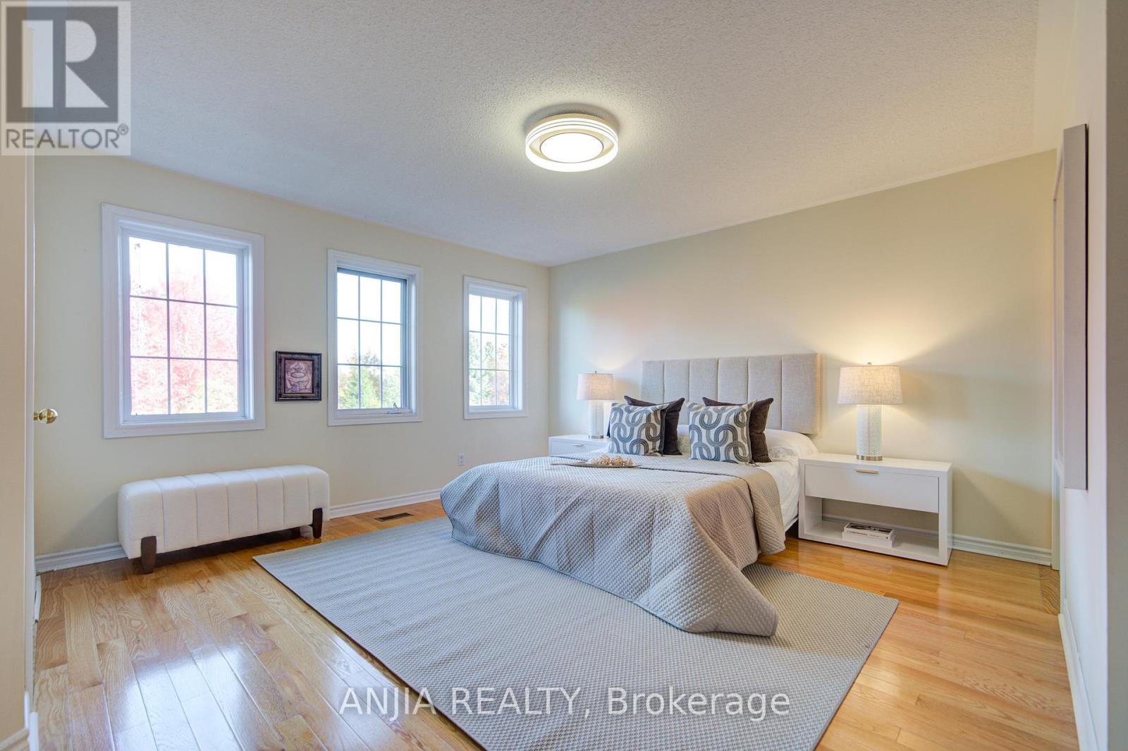 54 Rouge Bank Drive, Markham, Ontario  L3S 4C7 - Photo 37 - N12480760