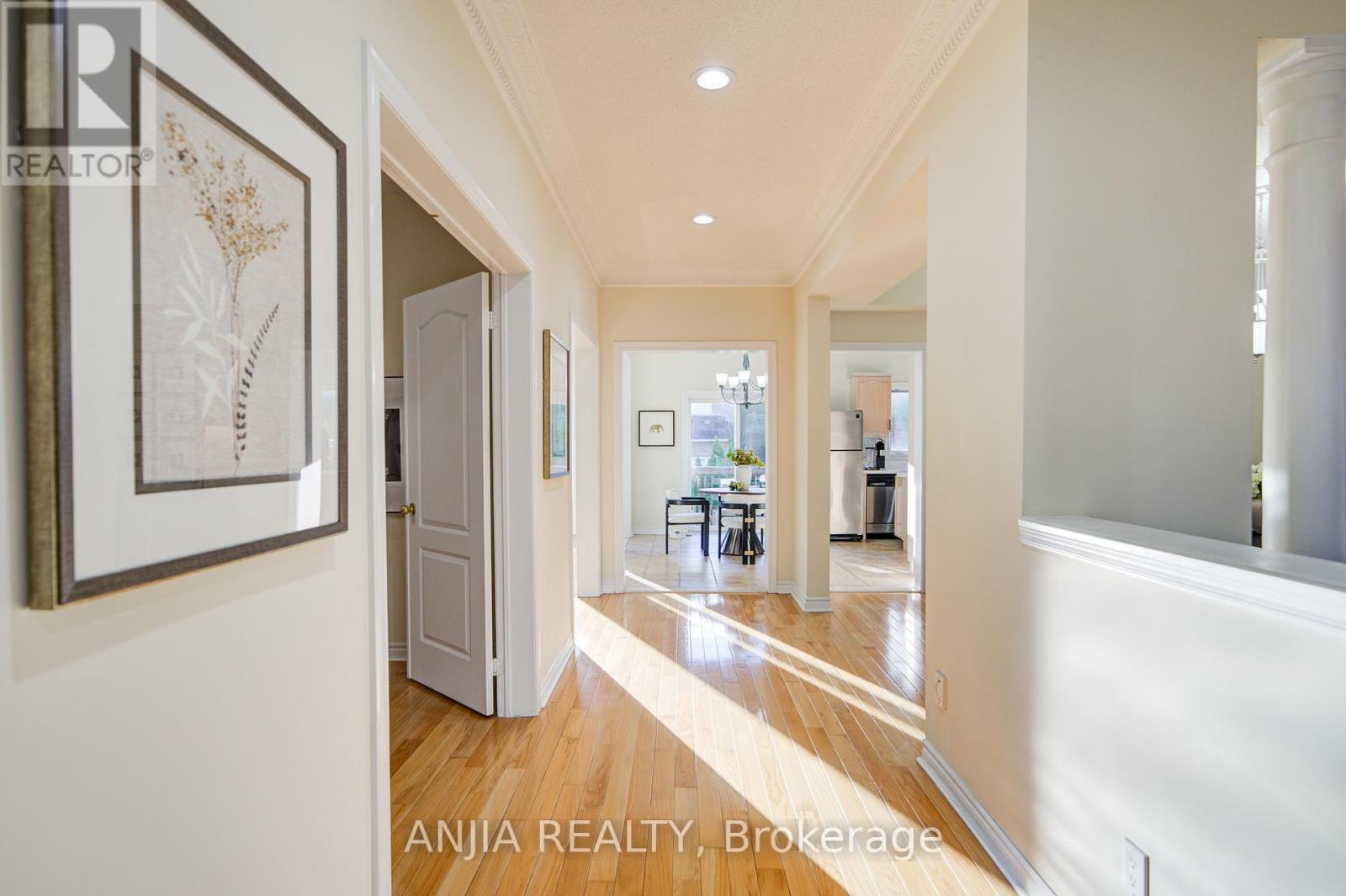 54 Rouge Bank Drive, Markham, Ontario  L3S 4C7 - Photo 14 - N12480760