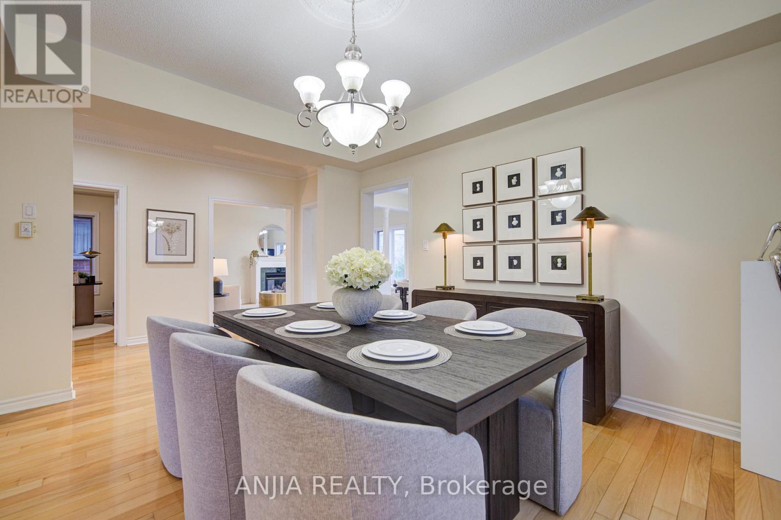 54 Rouge Bank Drive, Markham, Ontario  L3S 4C7 - Photo 11 - N12480760