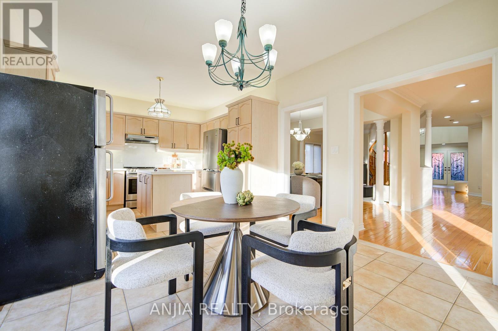 54 Rouge Bank Drive, Markham, Ontario  L3S 4C7 - Photo 23 - N12480760