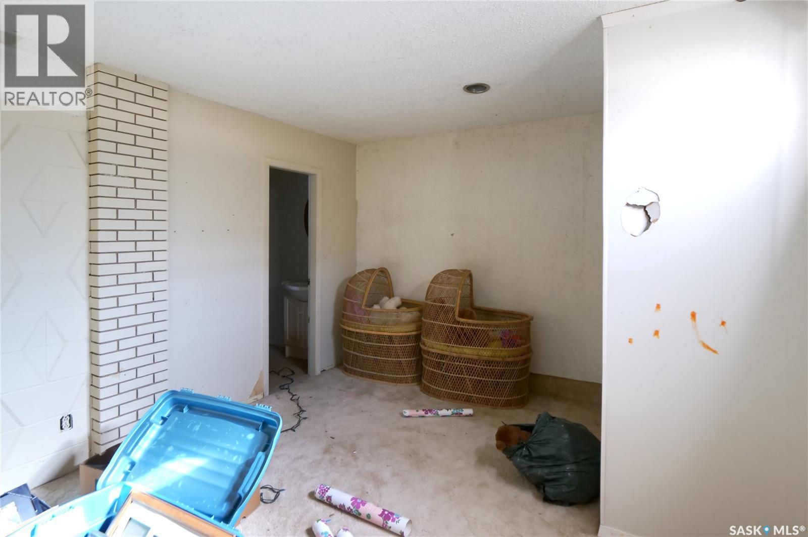 1211 Gordon Road, Moose Jaw, Saskatchewan  S6H 3E3 - Photo 24 - SK021286