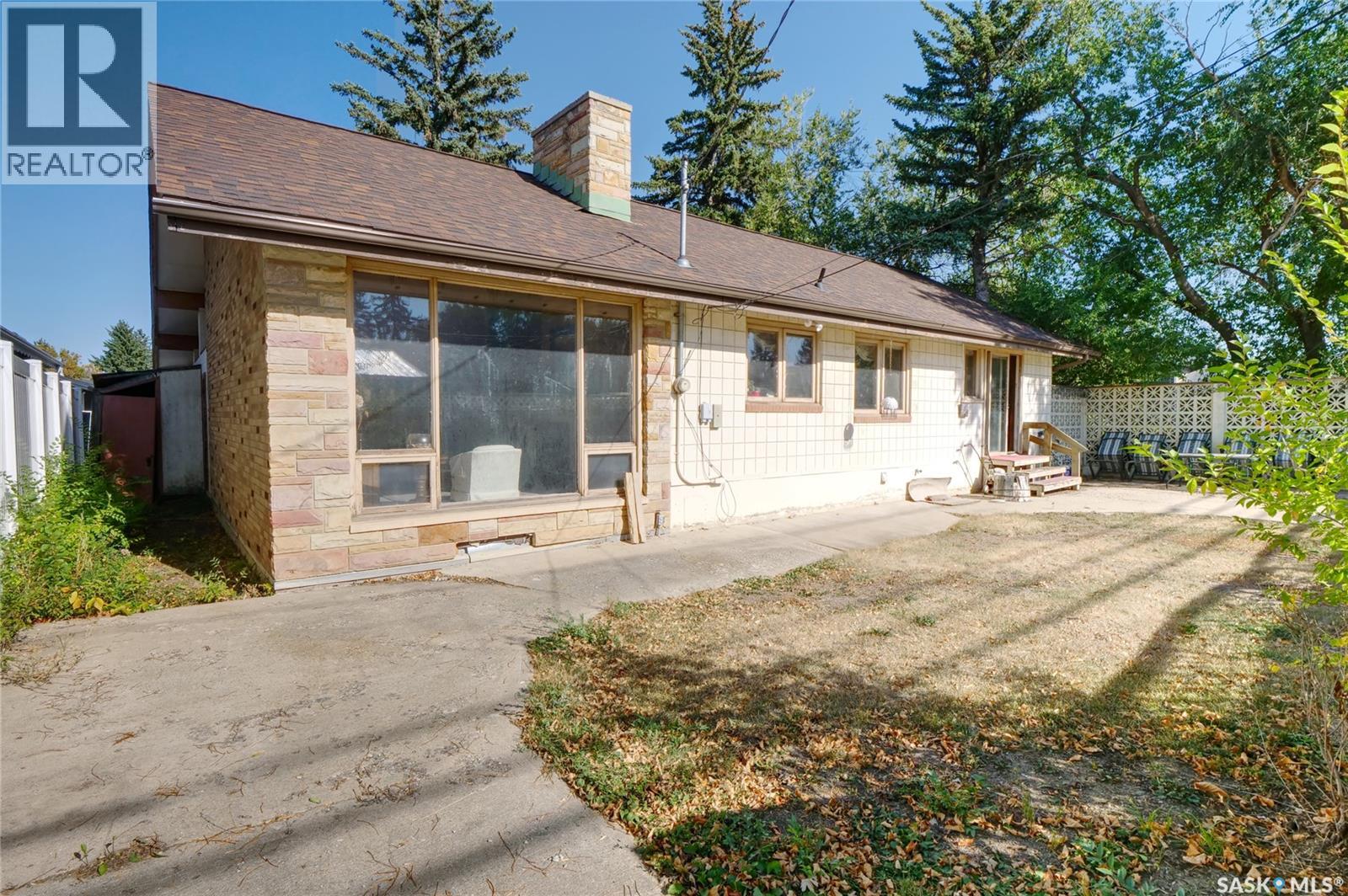 1211 Gordon Road, Moose Jaw, Saskatchewan  S6H 3E3 - Photo 29 - SK021286