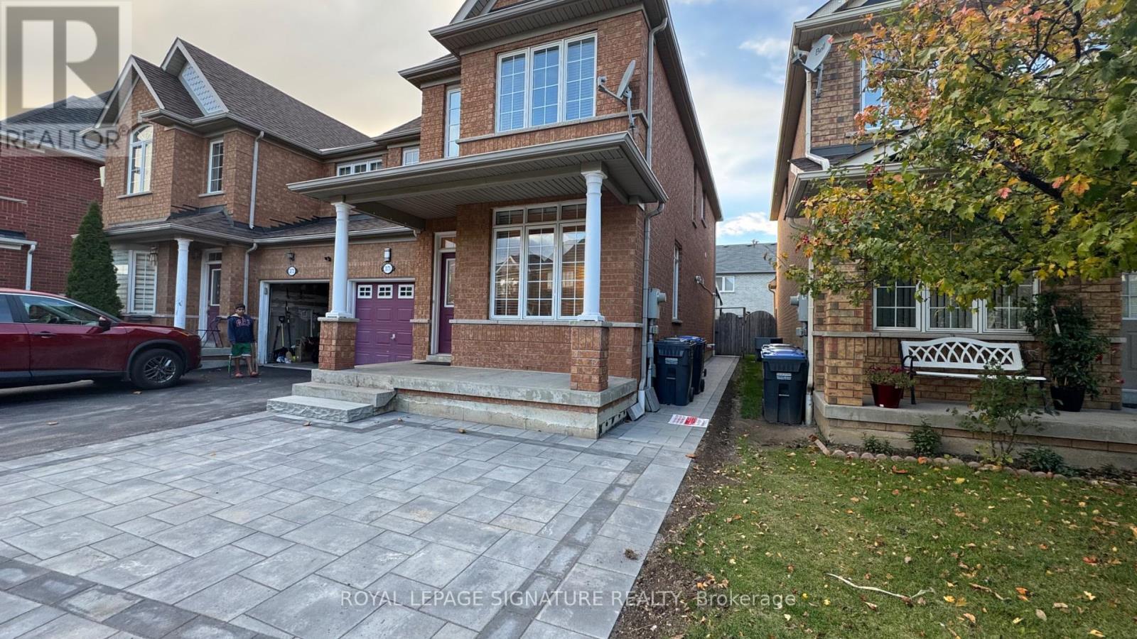3171 Morning Glory Mews, Mississauga, Ontario  L5M 6V3 - Photo 2 - W12480729