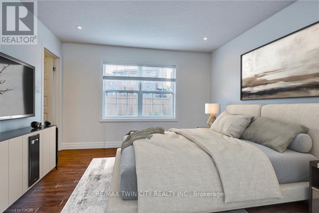 43 Woolwich Street, Kitchener, Ontario  N2K 1S2 - Photo 28 - X12476231
