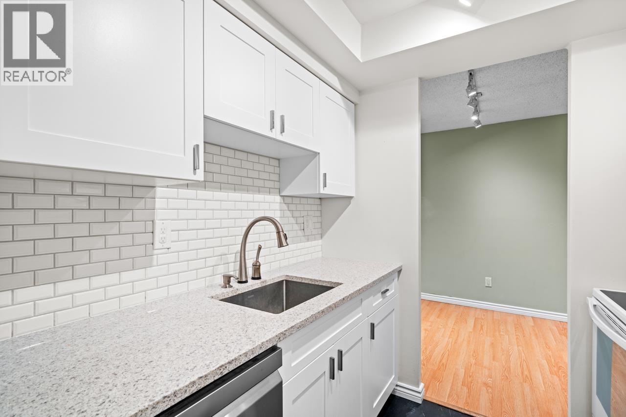 202 410 Agnes Street, New Westminster, British Columbia  V3L 1G1 - Photo 2 - R3061283
