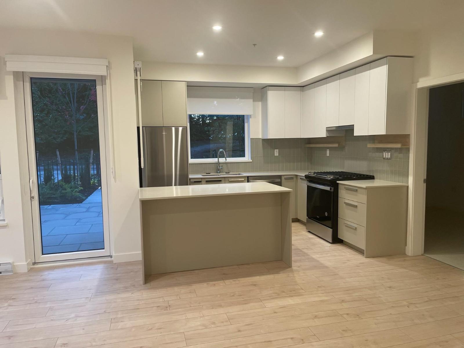 103 13788 76 AVENUE, Surrey, British Columbia