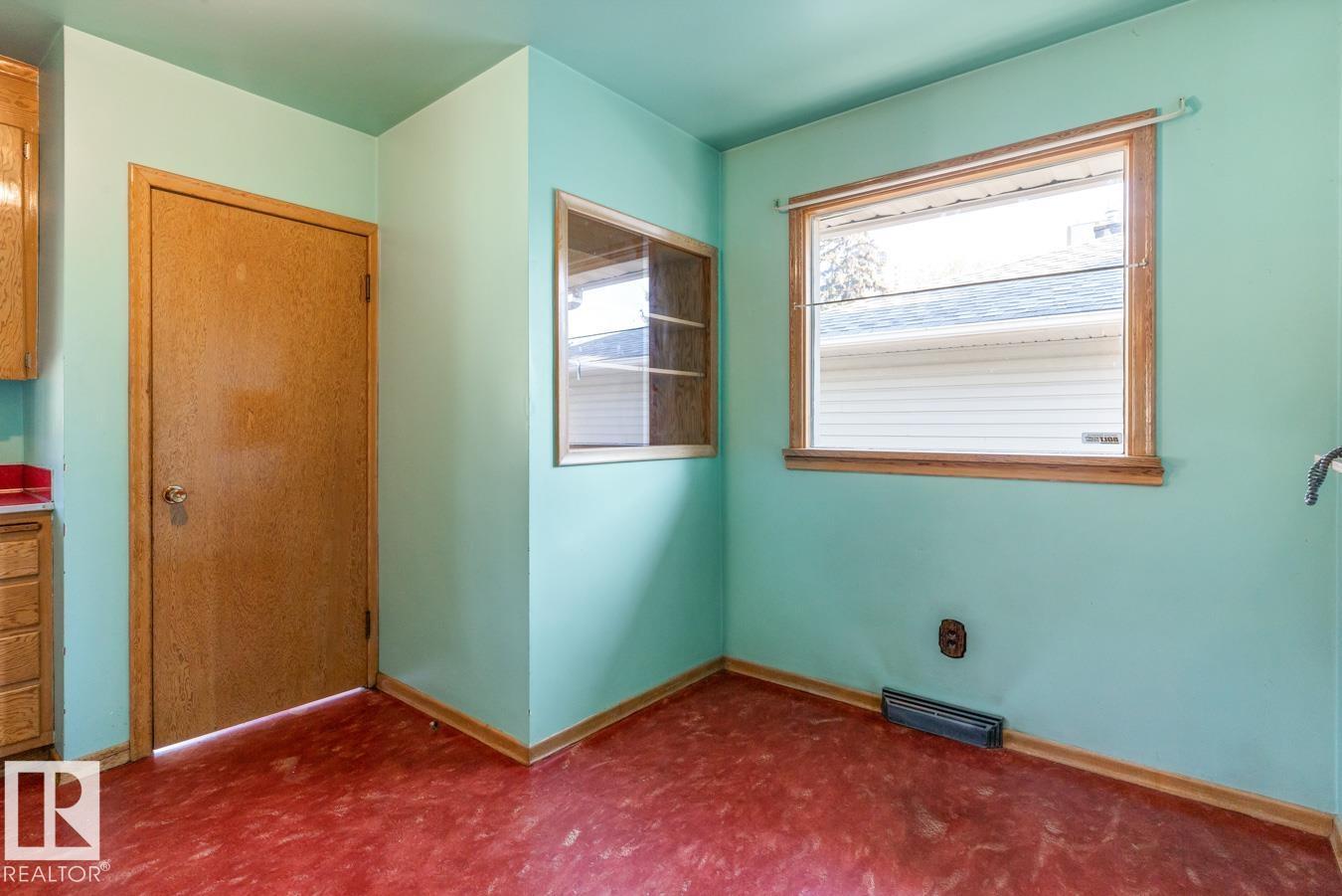 8712 89 Av Nw, Edmonton, Alberta  T6C 1N7 - Photo 6 - E4463393