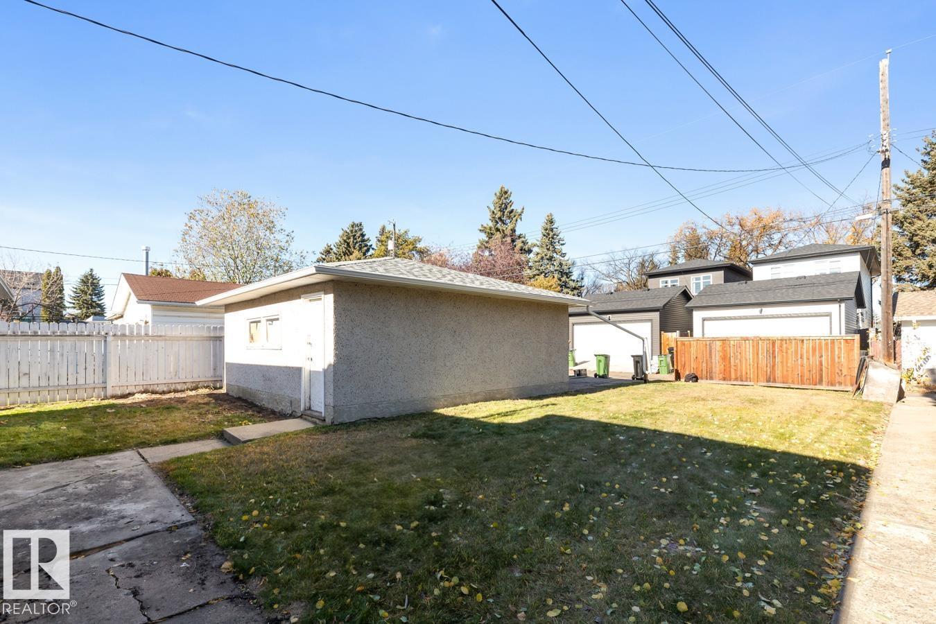 8712 89 Av Nw, Edmonton, Alberta  T6C 1N7 - Photo 26 - E4463393