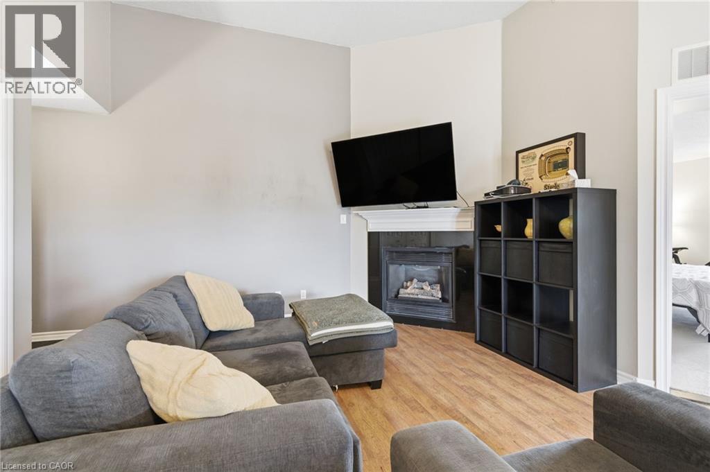 4003 Kilmer Drive Unit# 402, Burlington, Ontario  L7M 4M1 - Photo 9 - 40781902