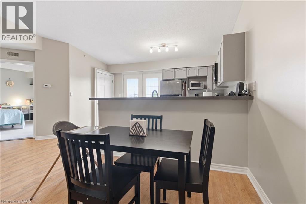 4003 Kilmer Drive Unit# 402, Burlington, Ontario  L7M 4M1 - Photo 10 - 40781902