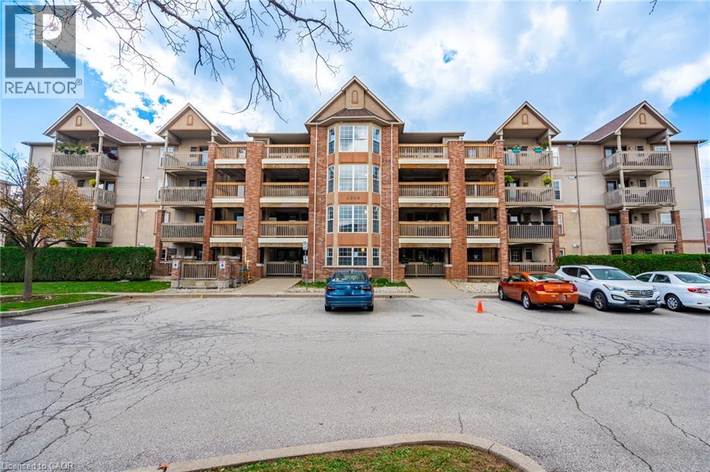 4003 Kilmer Drive Unit# 402, Burlington, Ontario  L7M 4M1 - Photo 2 - 40781902