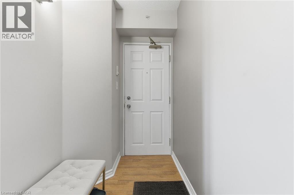 4003 Kilmer Drive Unit# 402, Burlington, Ontario  L7M 4M1 - Photo 5 - 40781902