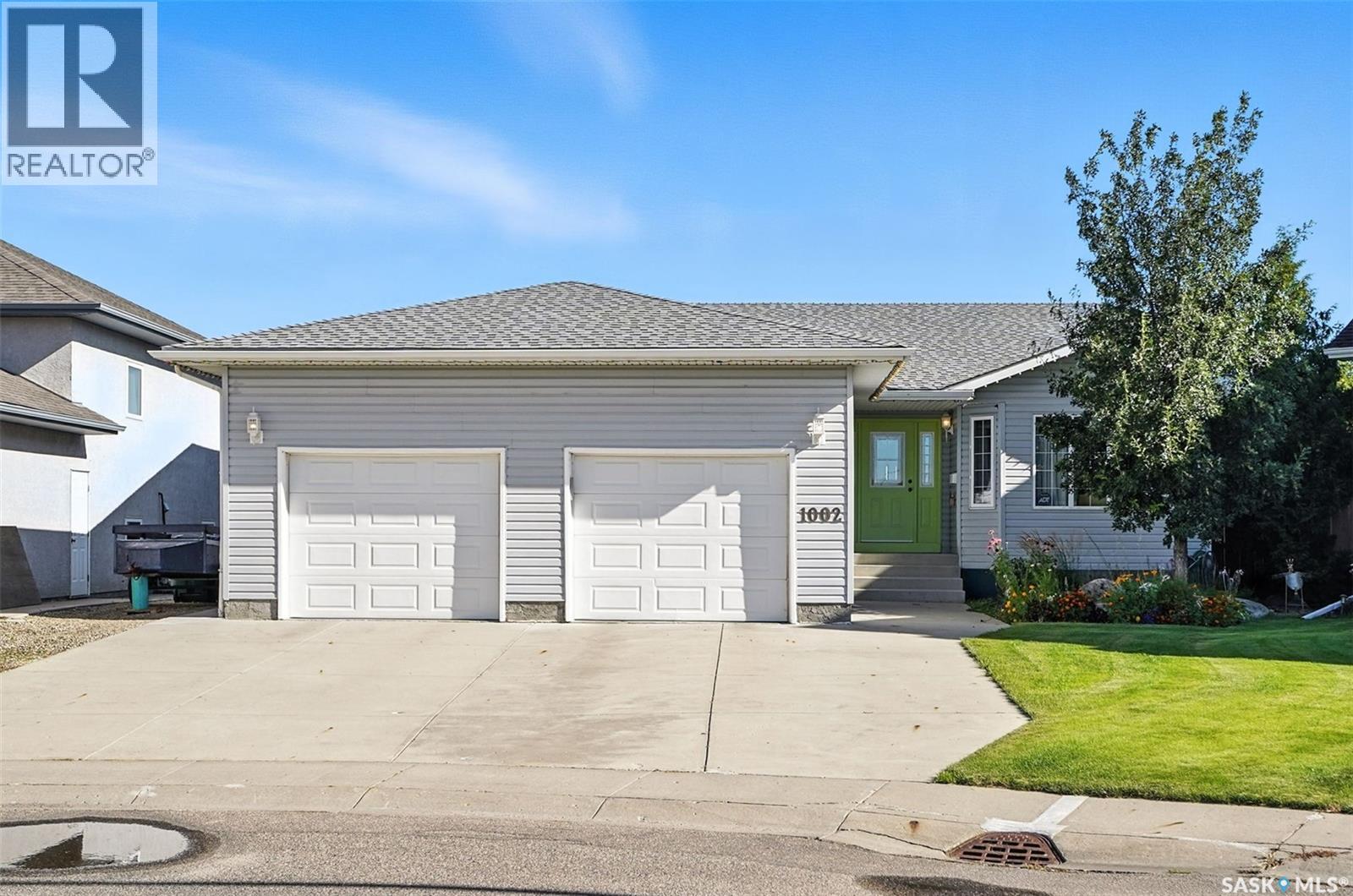 1002 Carr CRESCENT, Saskatoon, Saskatchewan