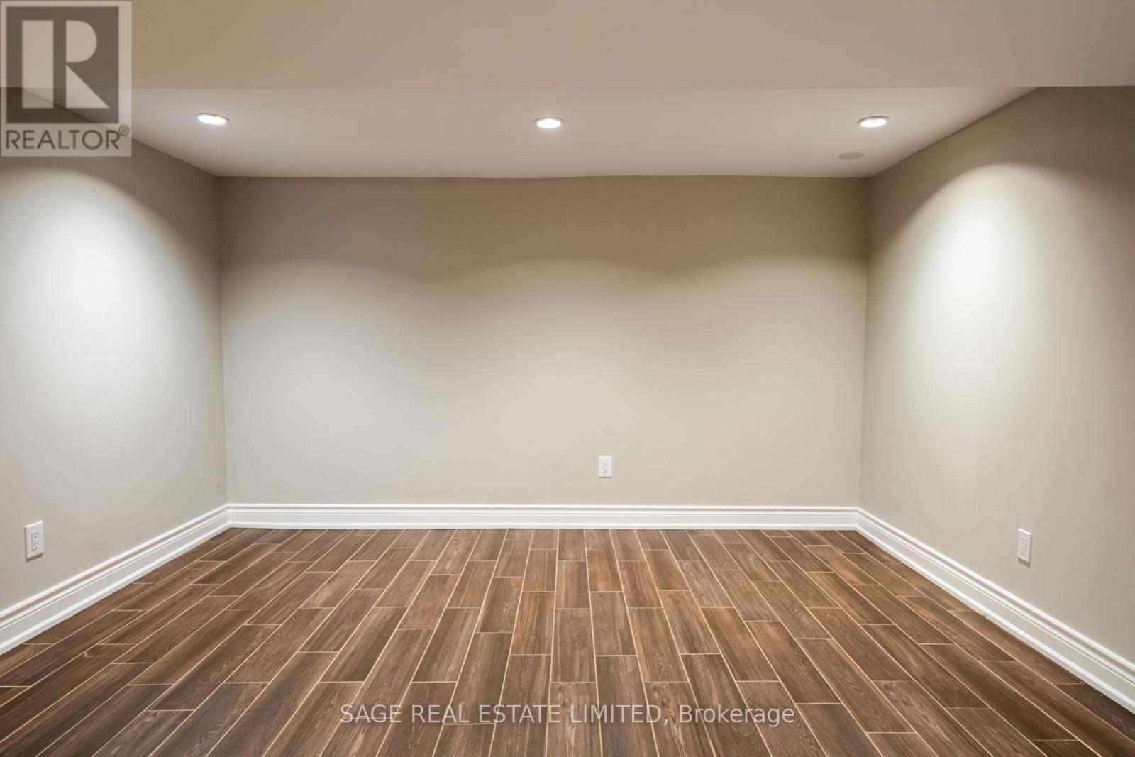 18 Palmerston Avenue, Toronto, Ontario  M6J 2H7 - Photo 37 - C12480880