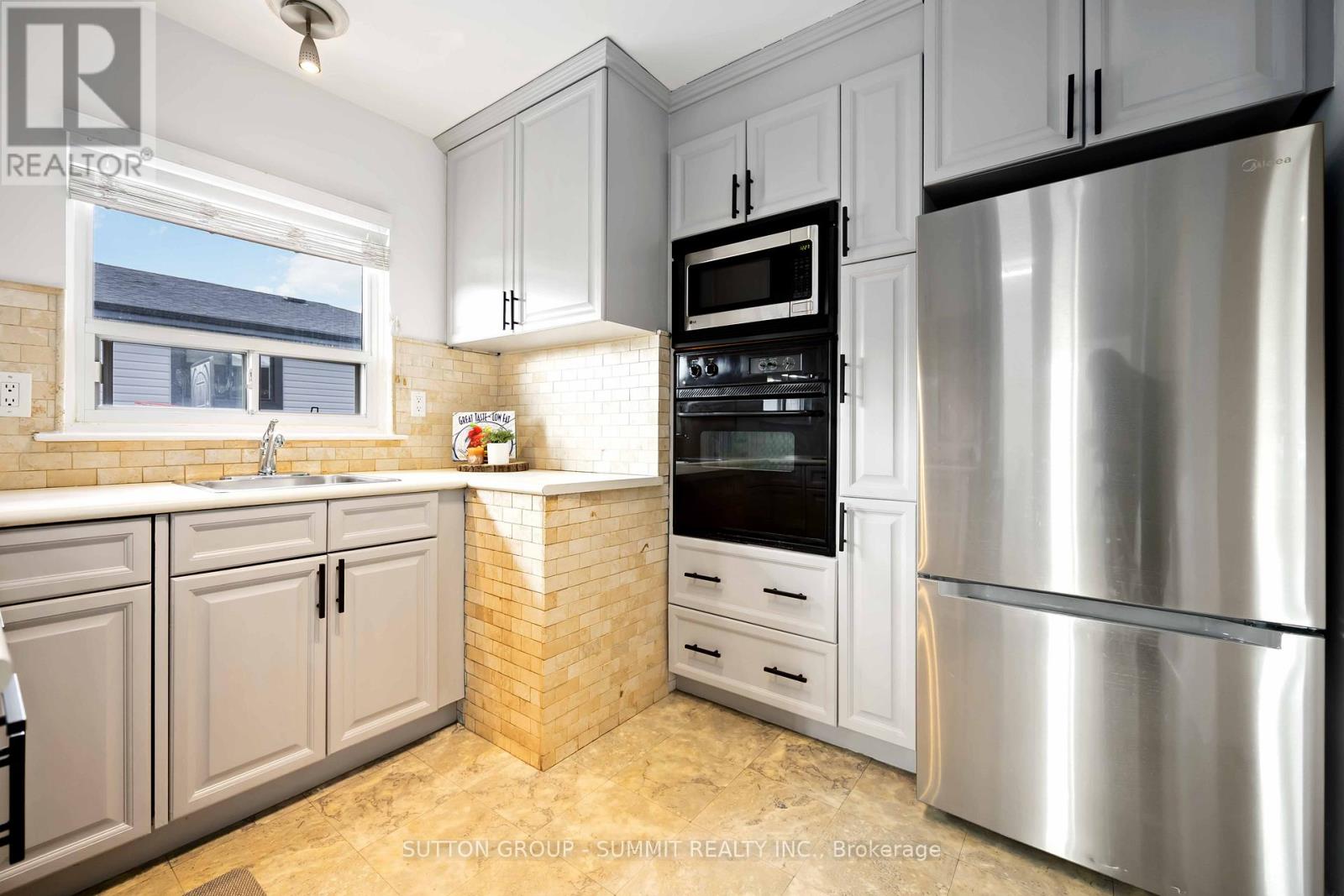 952 Oklahoma Drive, Pickering, Ontario  L1W 2H7 - Photo 18 - E12480862
