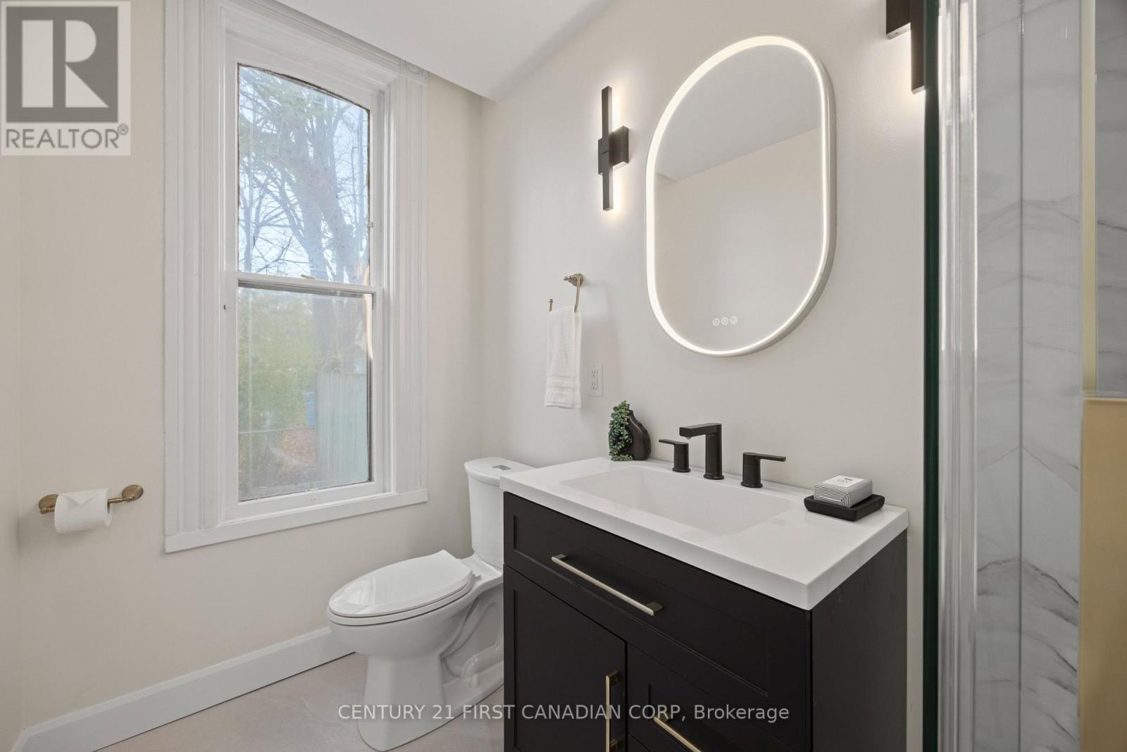 14 Euclid Avenue, London South, Ontario  N6C 1C1 - Photo 22 - X12480350